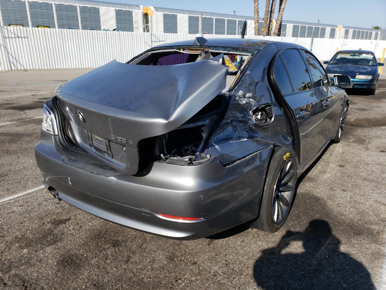 Photo 4 from auction – 2008 BMW 528 I with VIN WBANU53548CT00128