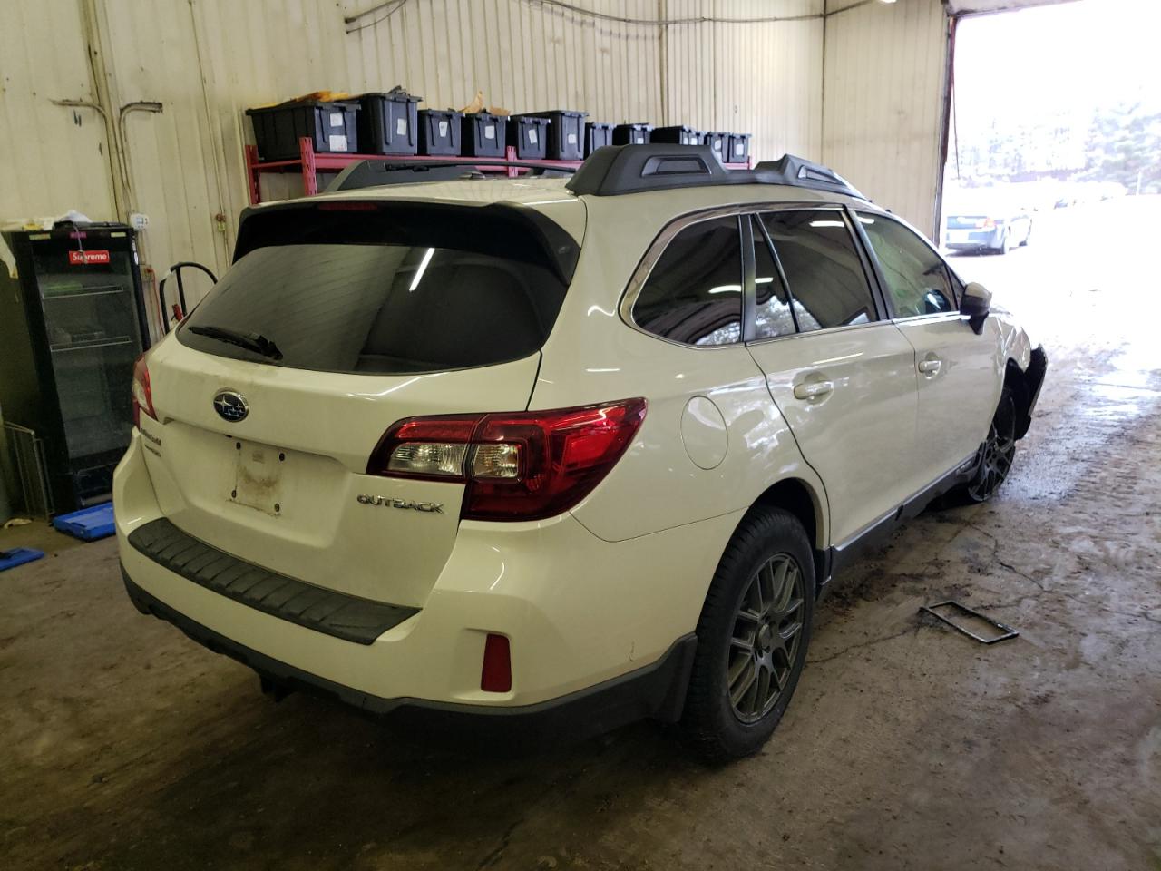 Снимка 4 от търг – 2015 SUBARU OUTBACK 2. с VIN 4S4BSBLC0F3201534