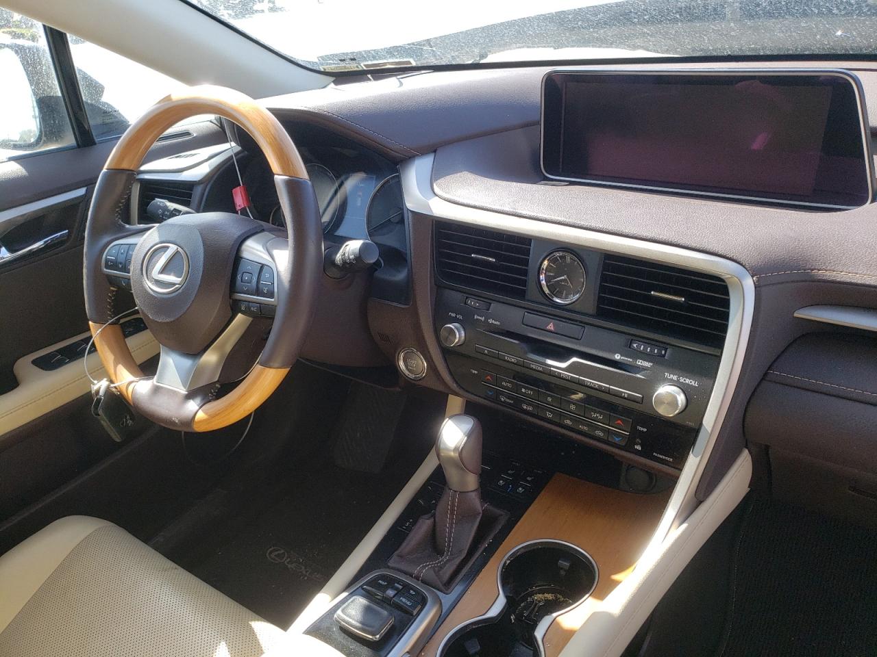 Photo 9 from auction – 2017 LEXUS RX 350 BAS with VIN 2T2BZMCA0HC075322