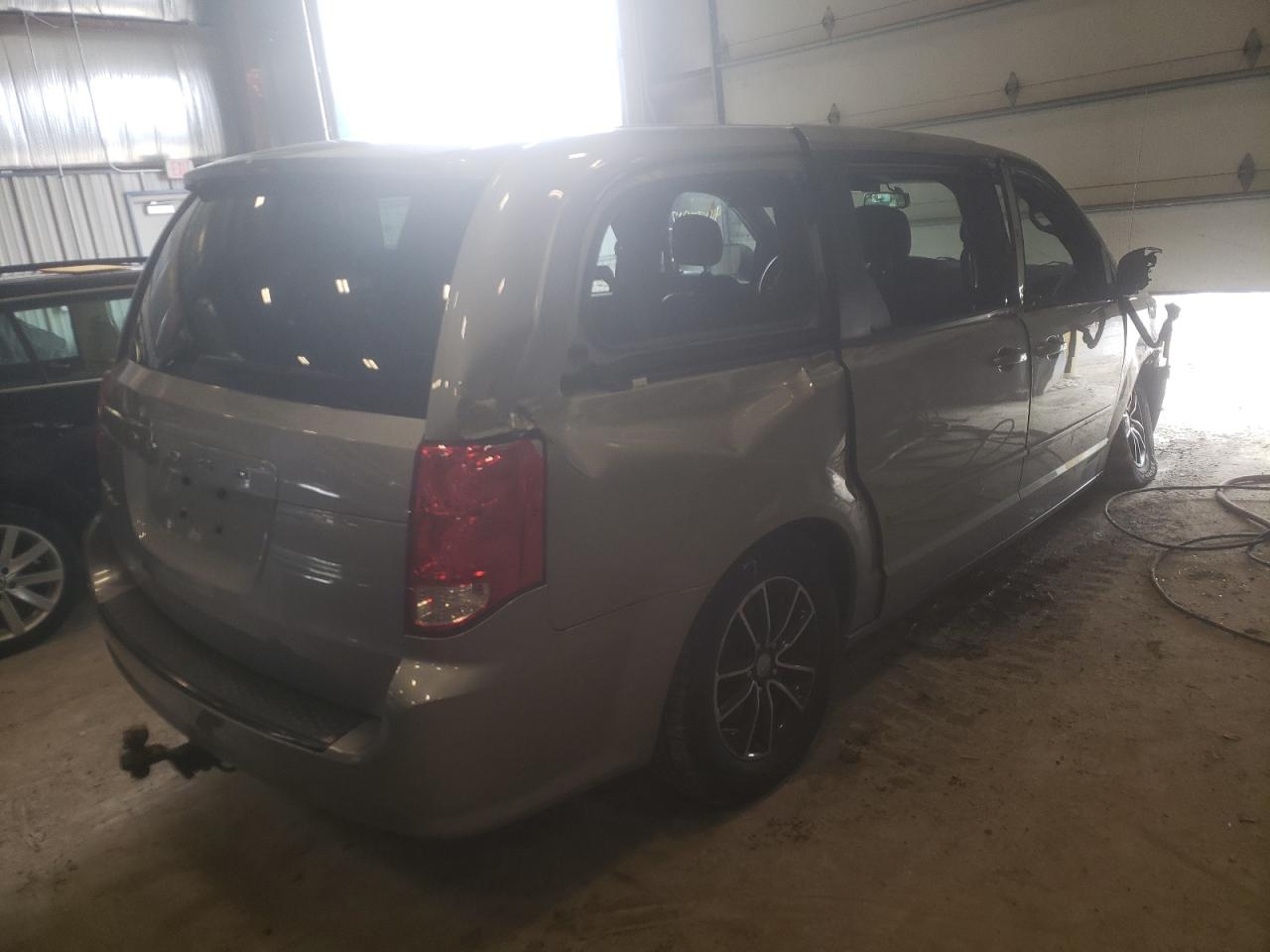 Photo 4 from auction – 2016 DODGE GRAND CARA with VIN 2C4RDGCG5GR316586