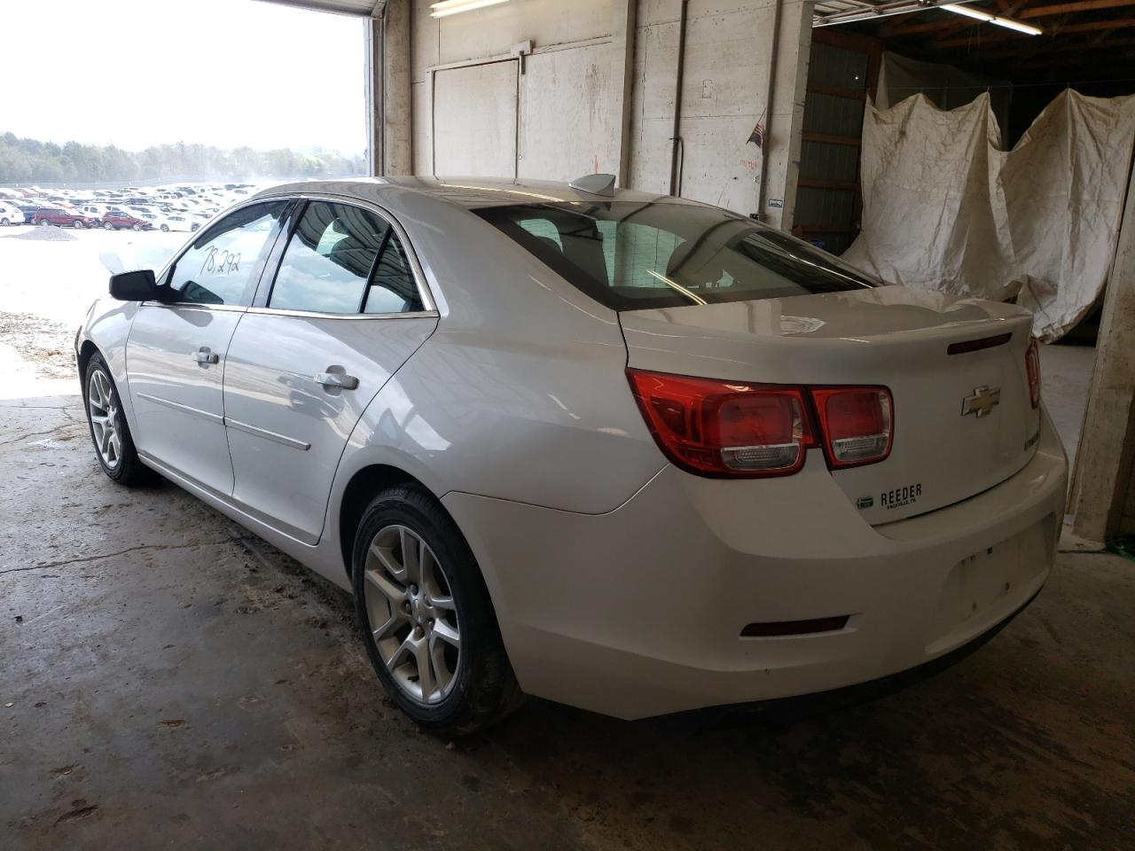 Photo 3 from auction – 2015 CHEVROLET MALIBU 1LT with VIN 1G11C5SL9FF177130