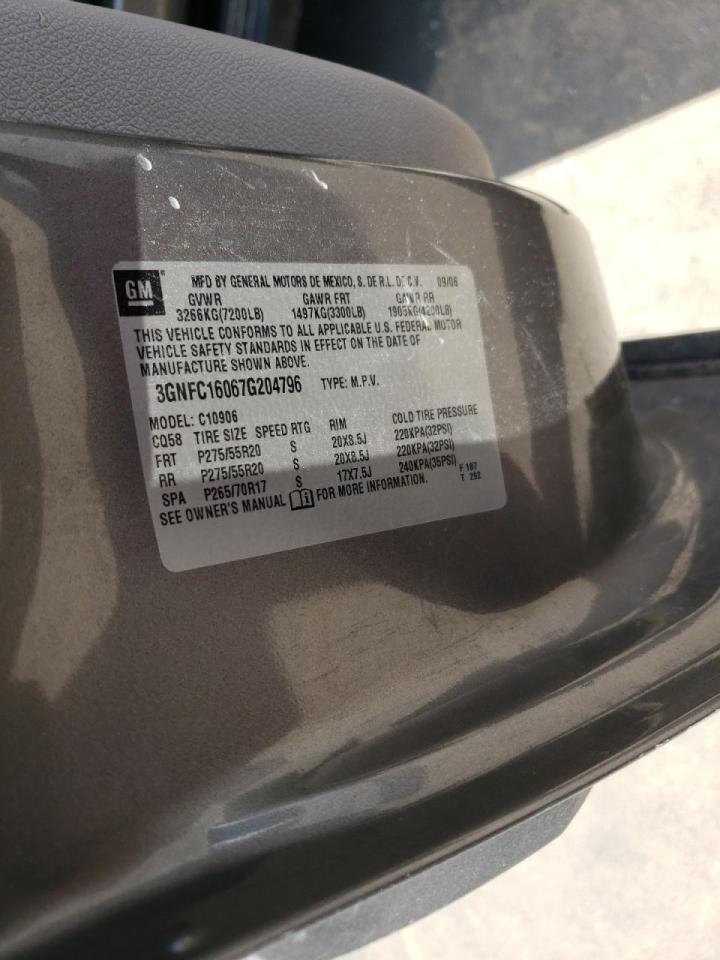 Photo 10 from auction – 2007 CHEVROLET SUBURBAN with VIN 3GNFC16067G204796