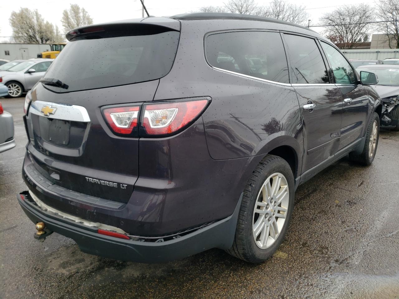 Photo 4 from auction – 2015 CHEVROLET TRAVERSE L with VIN 1GNKVGKD5FJ187765