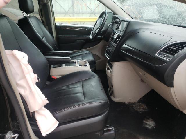 Photo 5 from auction – 2014 CHRYSLER TOWN & COU with VIN 2C4RC1BG8ER198046