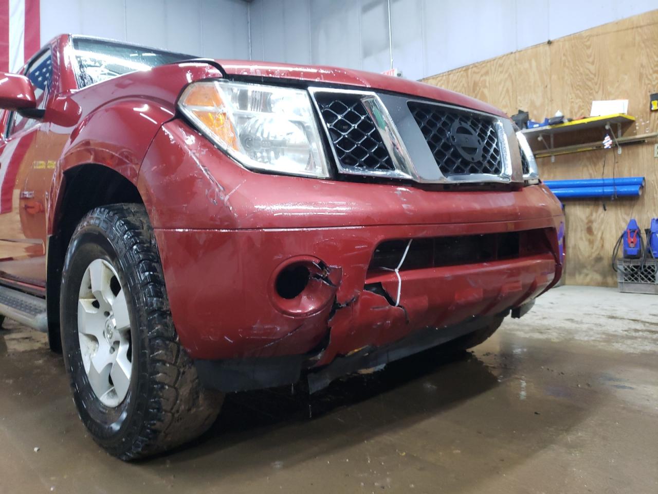 Photo 9 from auction – 2005 NISSAN PATHFINDER with VIN 5N1AR18W15C759511