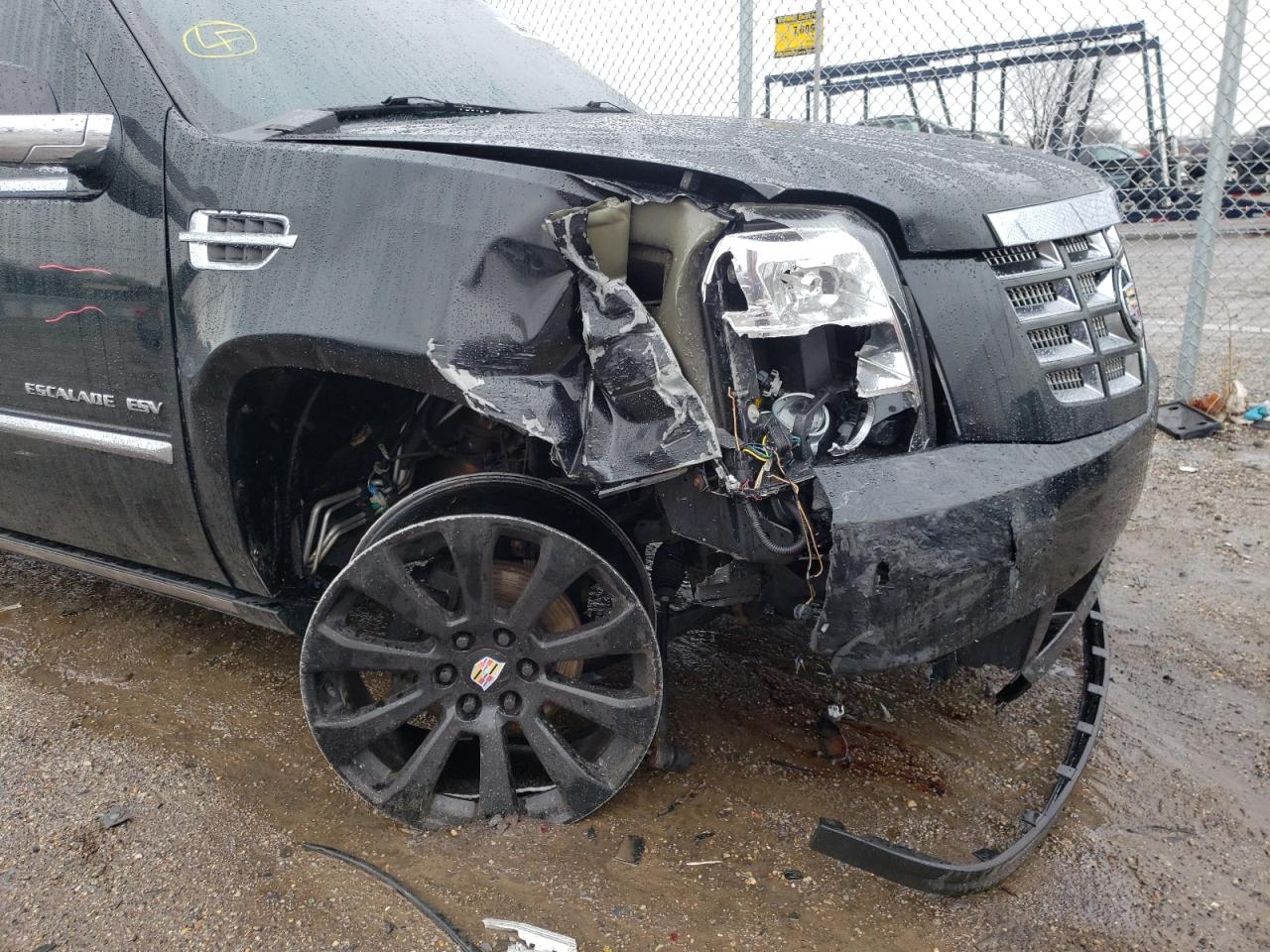 Photo 9 from auction – 2011 CADILLAC ESCALADE E with VIN 1GYS4JEF8BR303214