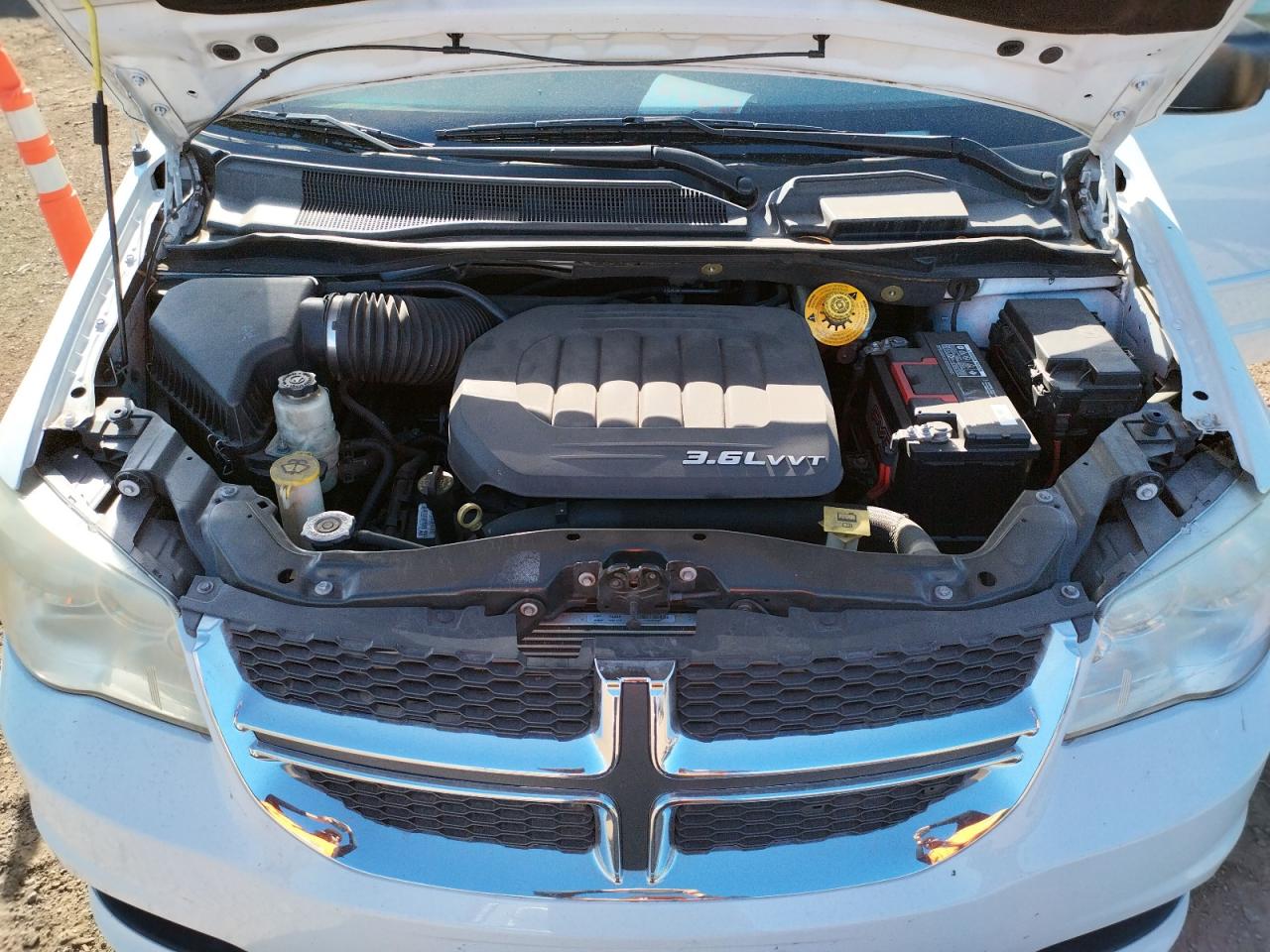 Photo 7 from auction – 2014 DODGE GRAND CARA with VIN 2C4RDGBG4ER327433