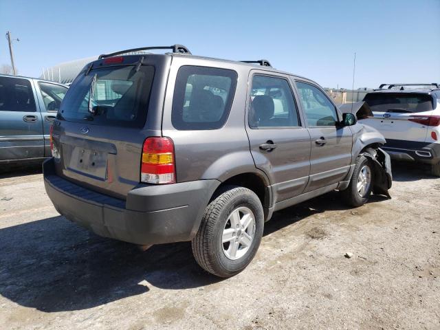 Photo 4 from auction – 2005 FORD ESCAPE XLS with VIN 1FMYU02Z85KD74656