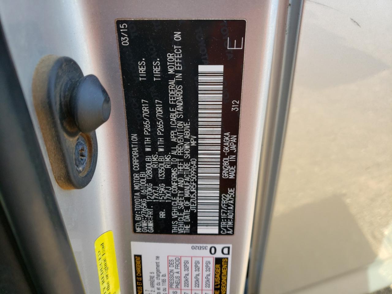 Photo 10 from auction – 2015 TOYOTA 4RUNNER SR with VIN JTEZU5JR5F5099640