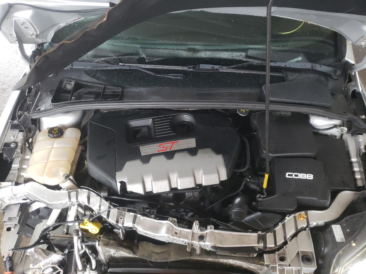 Photo 7 from auction – 2014 FORD FOCUS ST with VIN 1FADP3L90EL174252