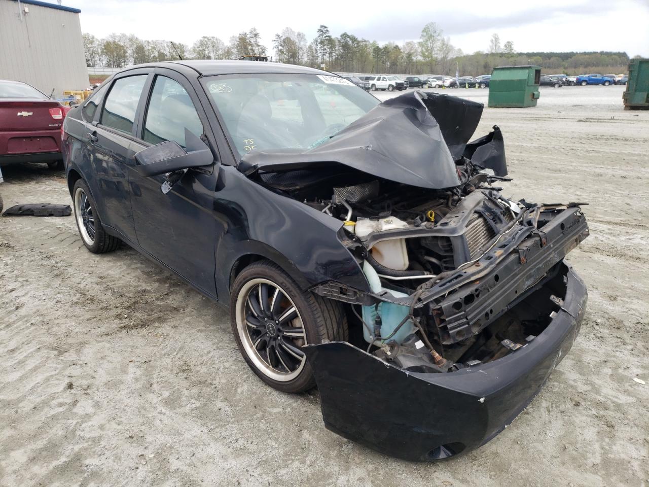 FORD FOCUS SES 2010 with VIN 1FAHP3GN8AW271006 - Photo from auction