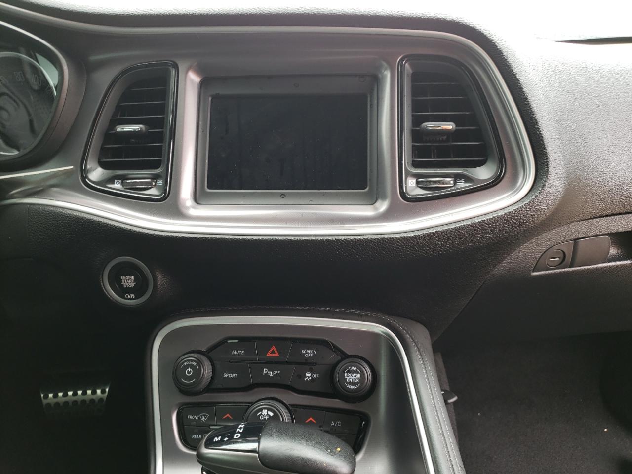 Photo 9 from auction – 2019 DODGE CHALLENGER with VIN 2C3CDZBT9KH756491