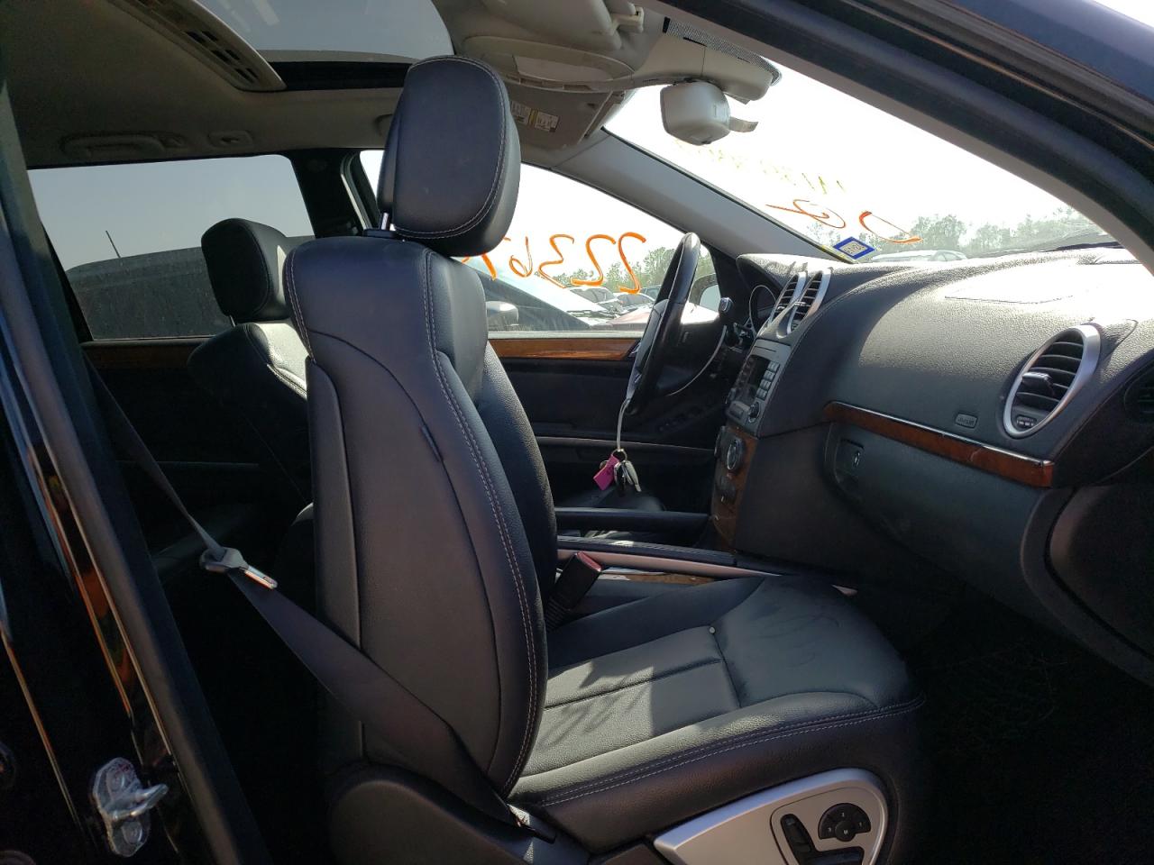 Photo 5 from auction – 2007 MERCEDES-BENZ GL-CLASS G with VIN 4JGBF71E17A201822