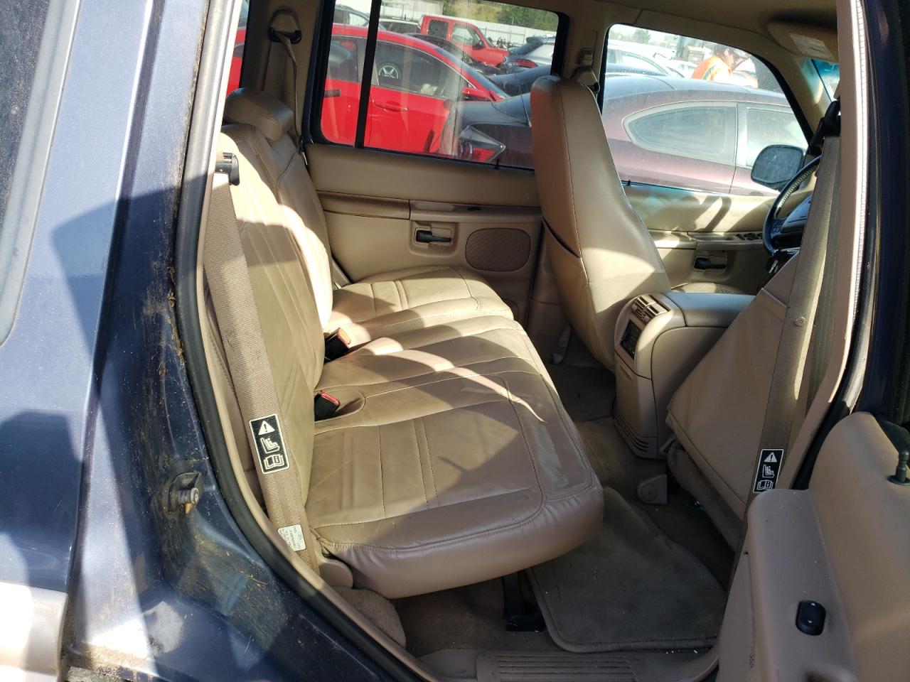 Photo 6 from auction – 1999 FORD EXPLORER with VIN 1FMDU34E9XZB07935