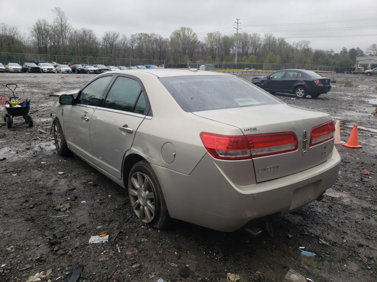 Photo 3 from auction – 2010 LINCOLN MKZ with VIN 3LNHL2GC2AR646479