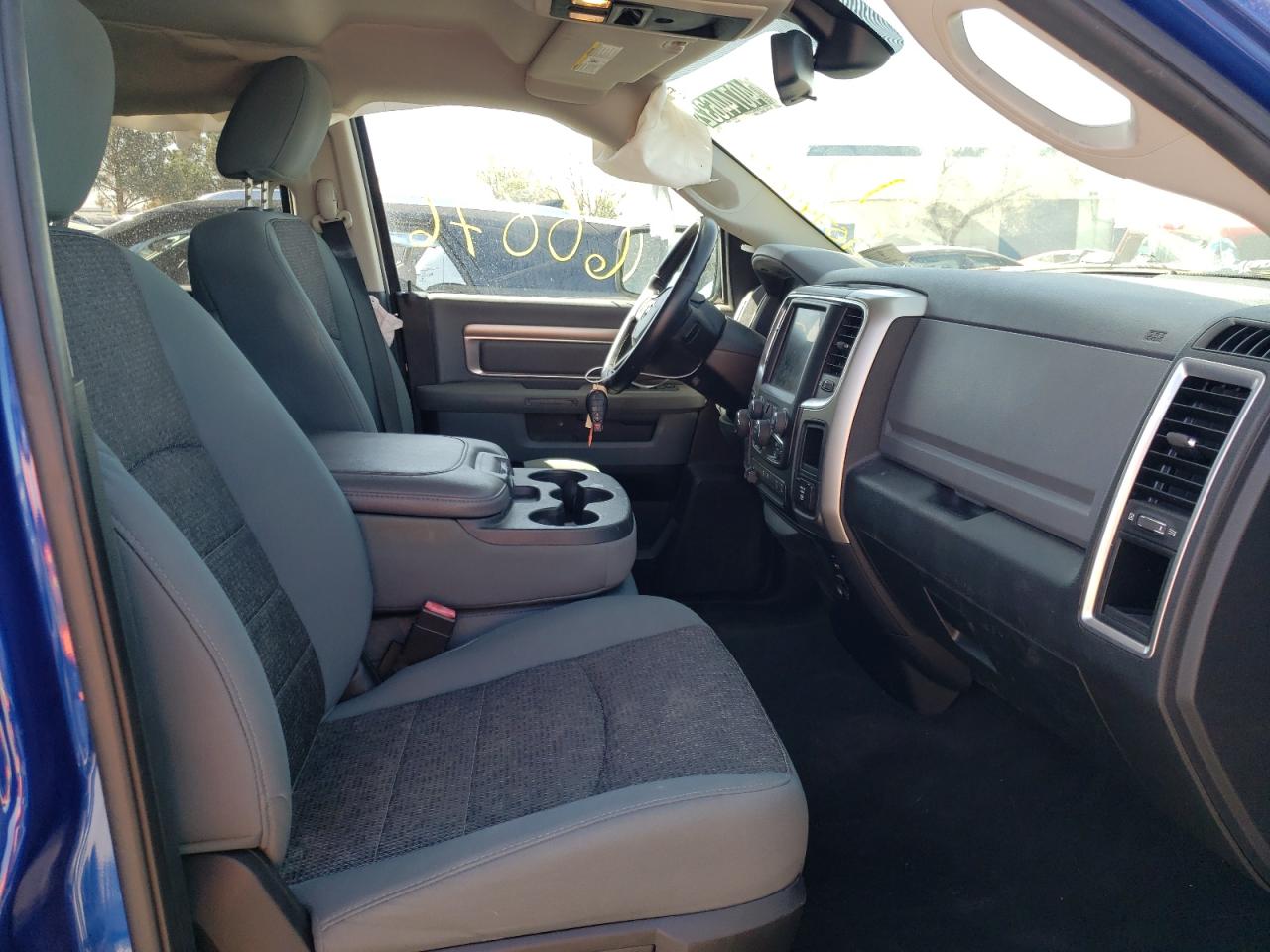 Foto 5 de la subasta – 2015 RAM 1500 SLT con VIN 1C6RR7GT2FS647137
