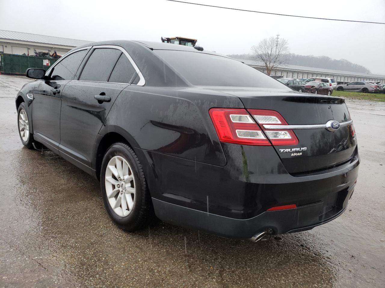 Photo 3 from auction – 2015 FORD TAURUS SE with VIN 1FAHP2D89FG120511