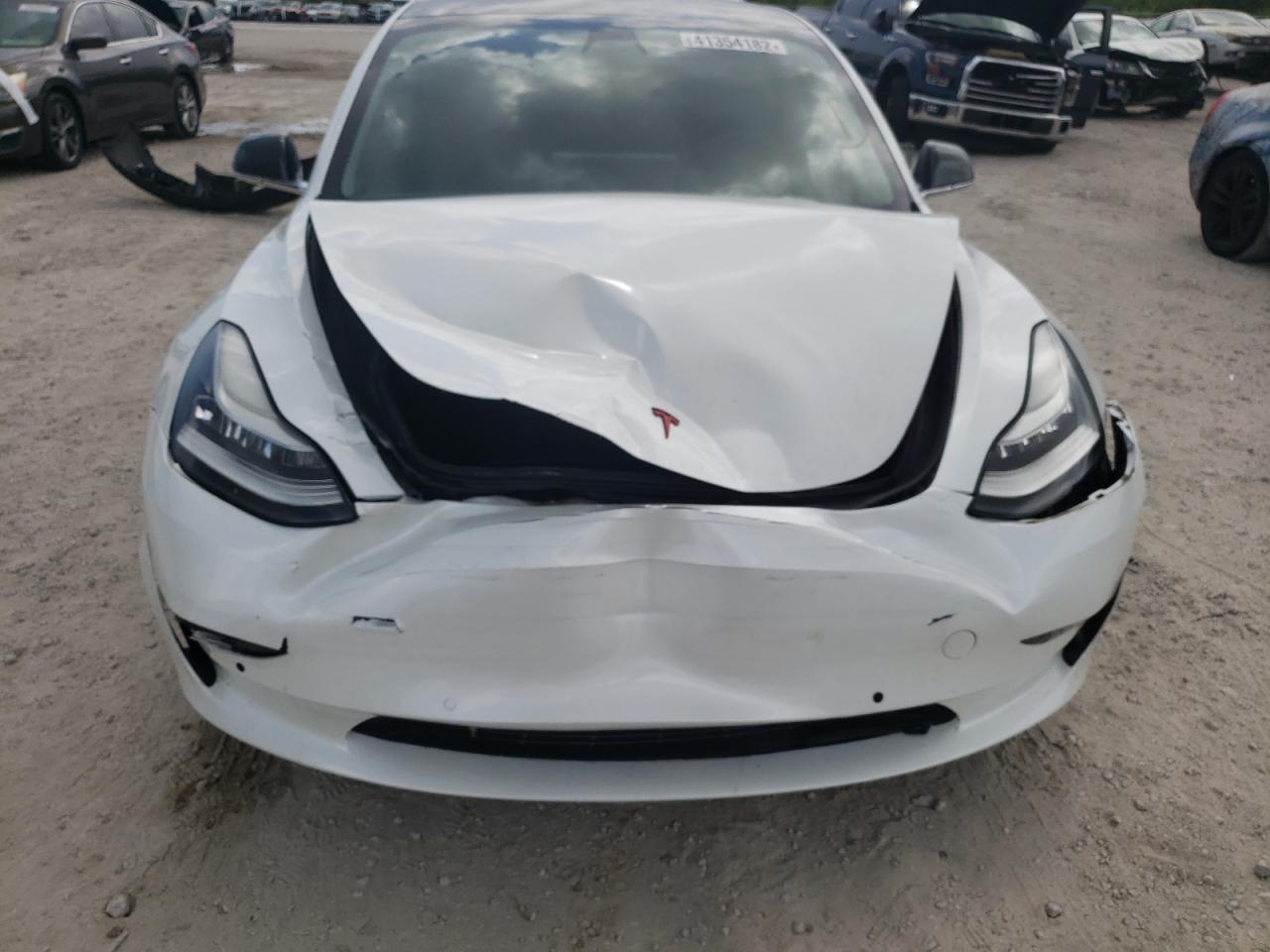 Photo 9 from auction – 2020 TESLA MODEL 3 with VIN 5YJ3E1EA8LF645362