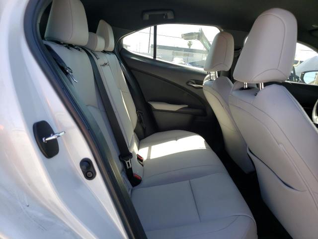 Photo 6 from auction – 2021 LEXUS UX 200 with VIN JTHX3JBH3M2042198