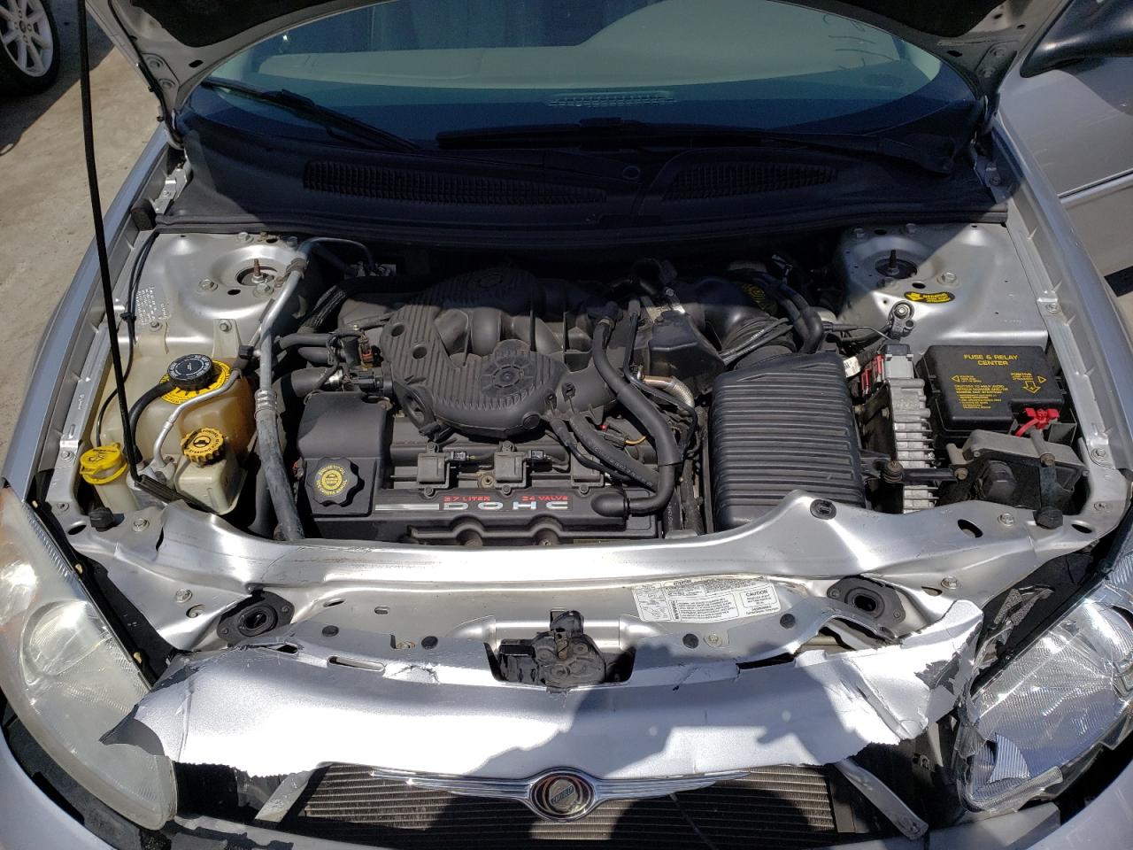 Photo 7 from auction – 2002 CHRYSLER SEBRING LX with VIN 1C3AL56R62N125612