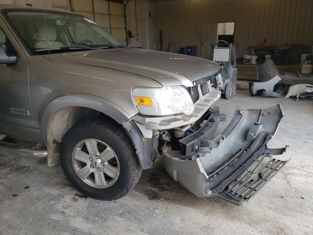 Photo 9 from auction – 2008 FORD EXPLORER X with VIN 1FMEU73E88UB00633