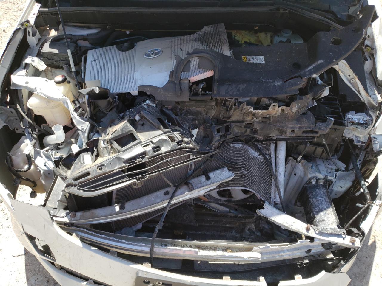 Photo 7 from auction – 2016 TOYOTA PRIUS with VIN JTDKBRFU8G3500546