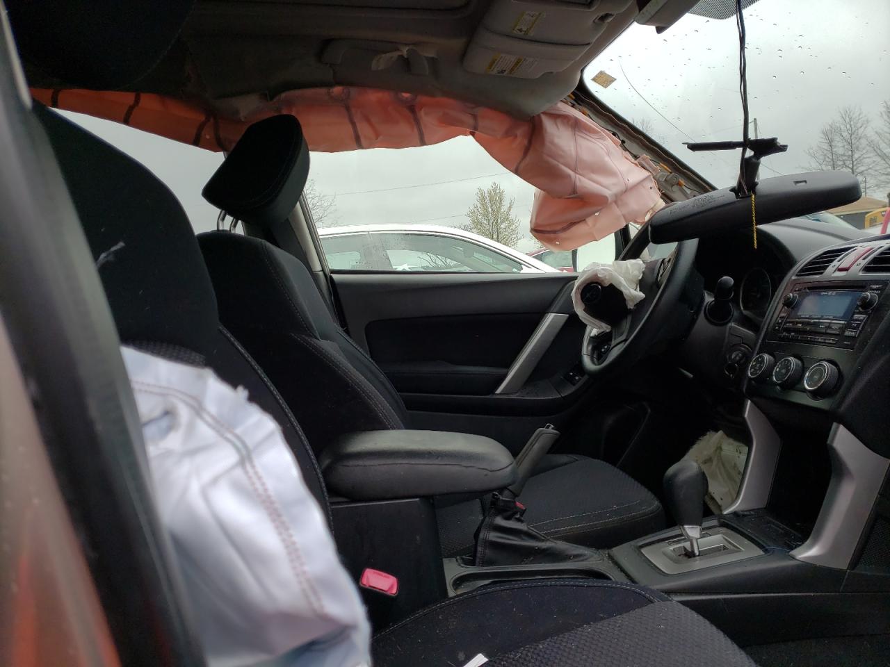 Photo 5 from auction – 2015 SUBARU FORESTER 2 with VIN JF2SJADCXFH428024