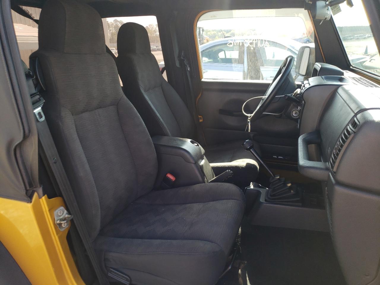 Photo 5 from auction – 2003 JEEP WRANGLER C with VIN 1J4FA39S63P309085
