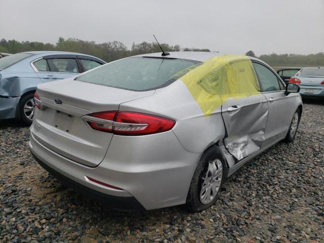 Photo 4 from auction – 2019 FORD FUSION S with VIN 3FA6P0G71KR162592