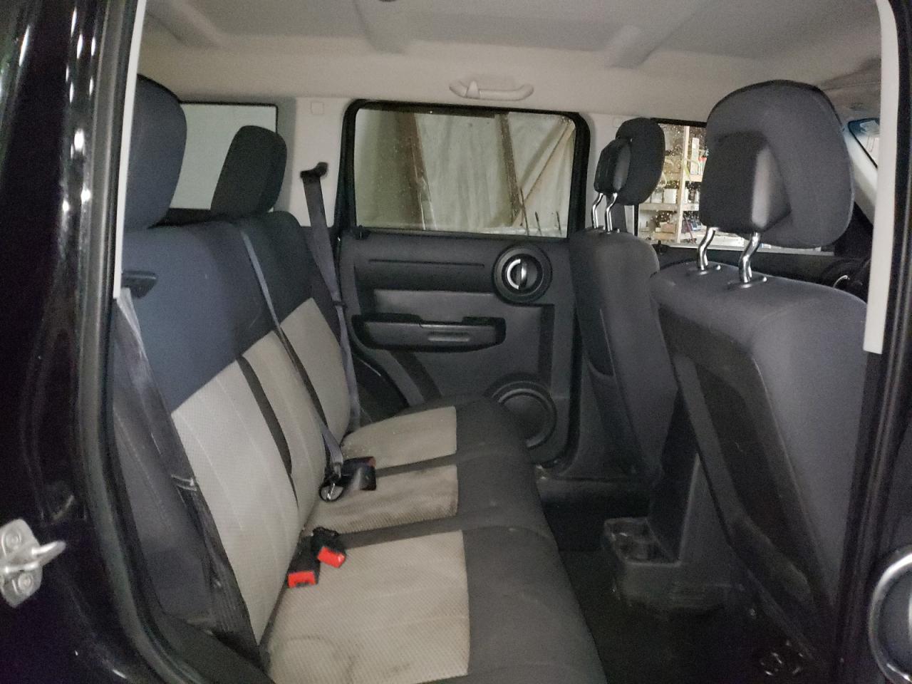 Photo 6 from auction – 2010 DODGE NITRO SE with VIN 1D4PU2GK5AW103812