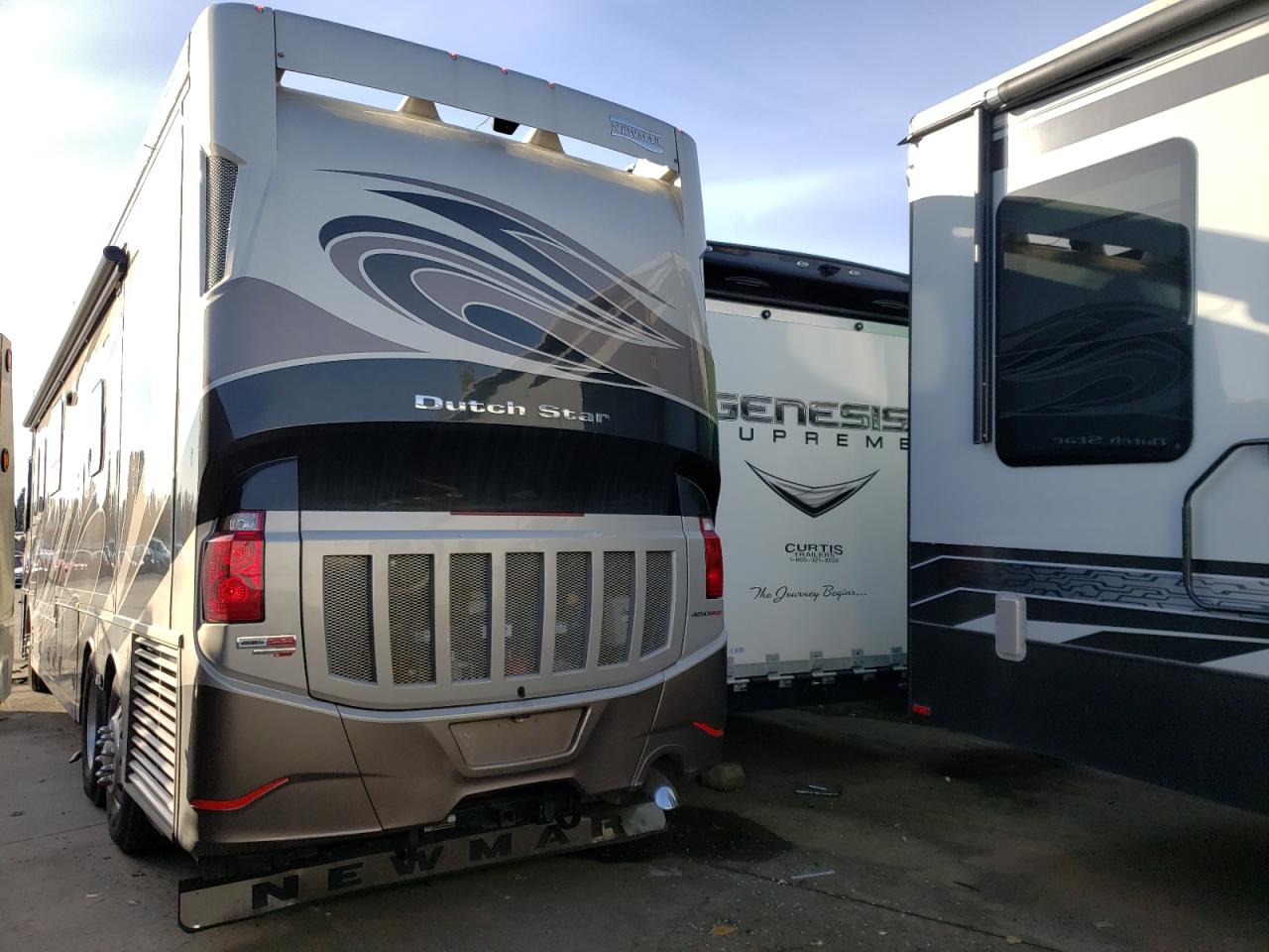 Photo 3 from auction – 2018 FREIGHTLINER CHASSIS XC with VIN 4UZFCHFE2JCKA3675