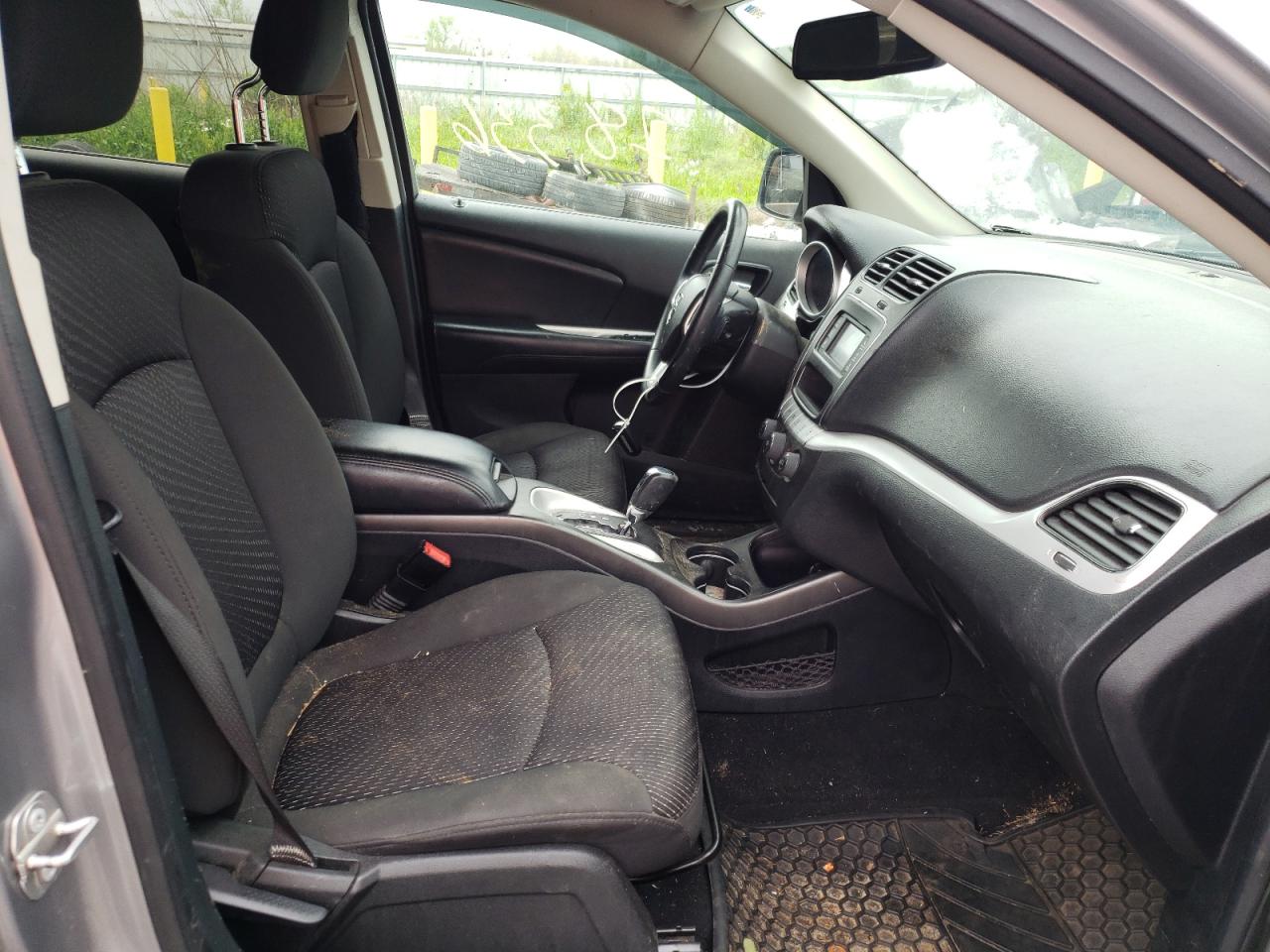 Photo 5 from auction – 2018 DODGE JOURNEY SE with VIN 3C4PDCAB7JT529180