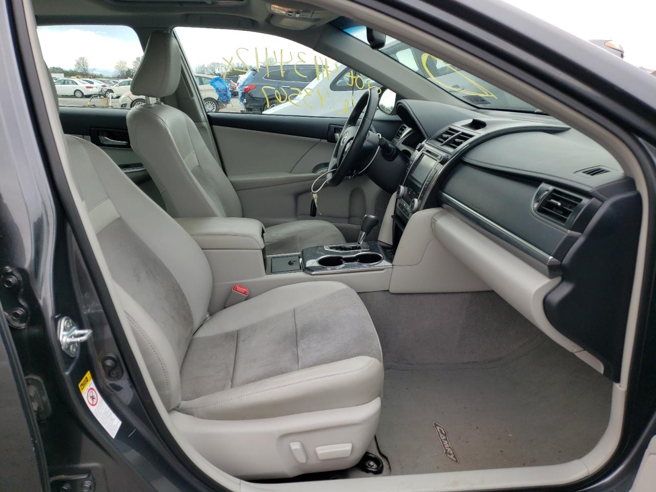 Photo 5 from auction – 2012 TOYOTA CAMRY HYBR with VIN 4T1BD1FK7CU033470