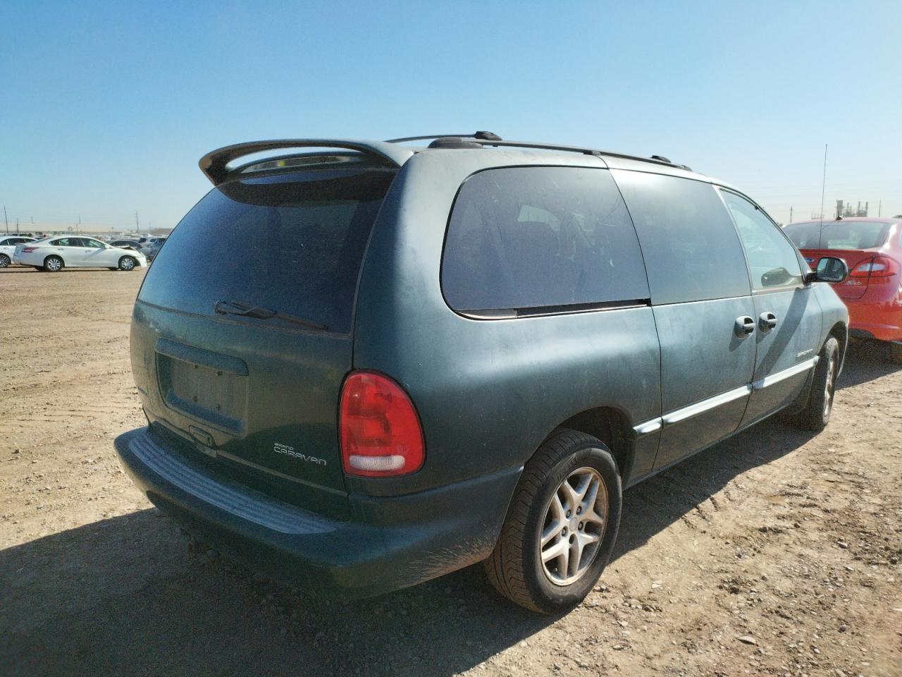 Photo 4 from auction – 1999 DODGE GRAND CARA with VIN 1B4GP44G4XB800854