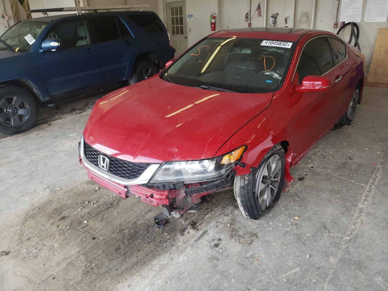 Photo 2 from auction – 2015 HONDA ACCORD EXL with VIN 1HGCT1B86FA005916
