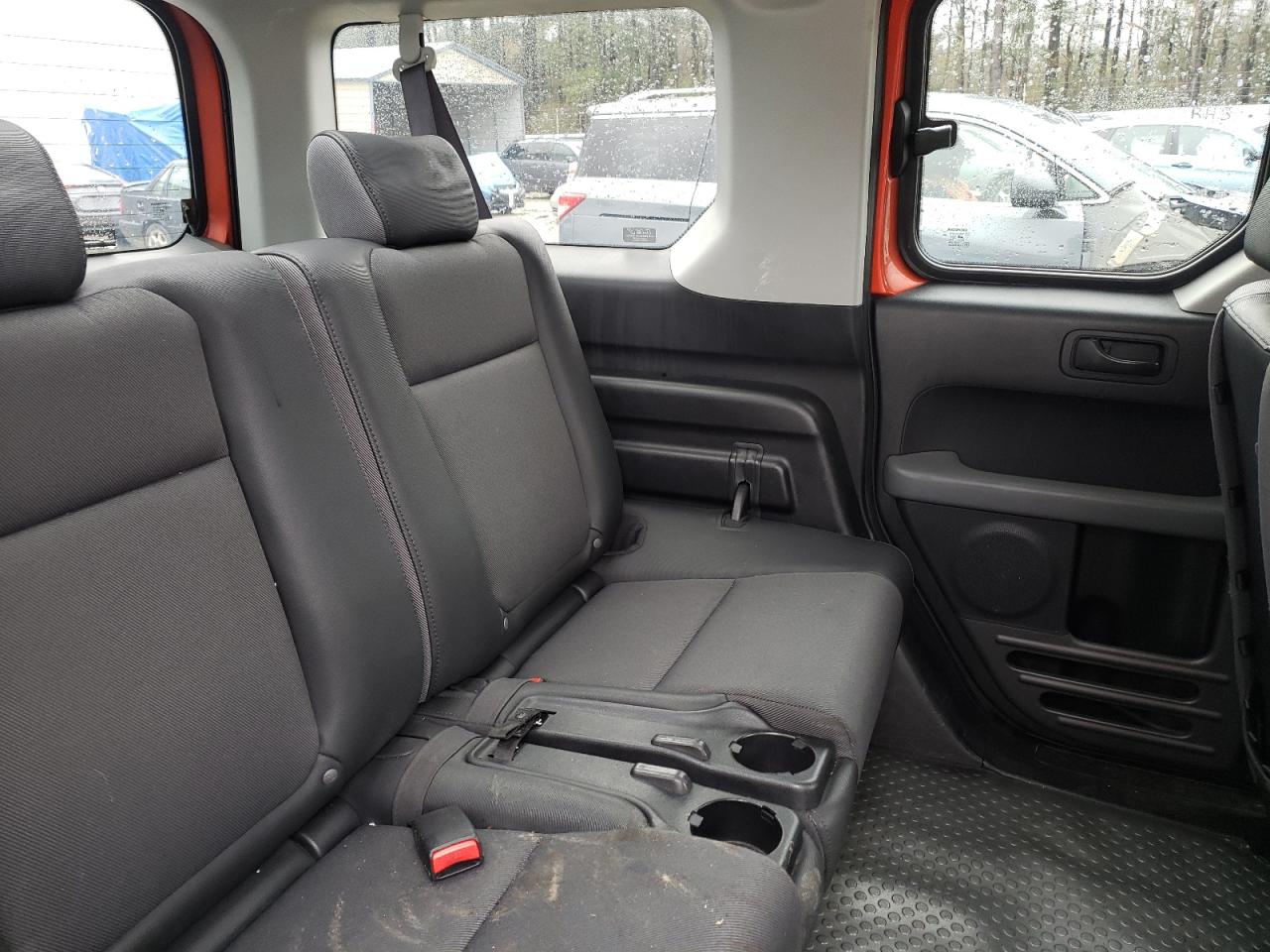 Photo 6 from auction – 2004 HONDA ELEMENT EX with VIN 5J6YH28644L027362