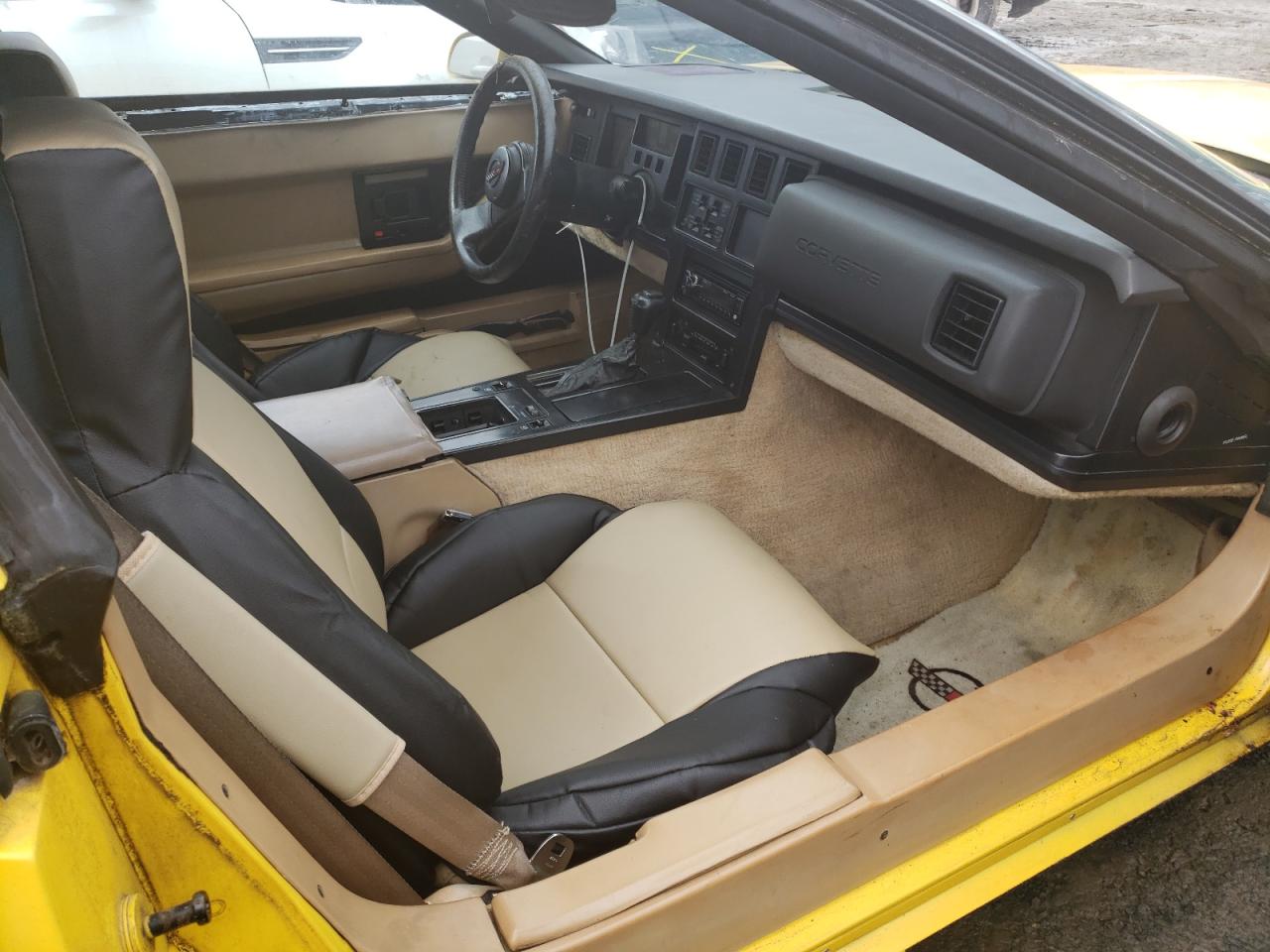 Photo 5 from auction – 1987 CHEVROLET CORVETTE with VIN 1G1YY2180H5129049