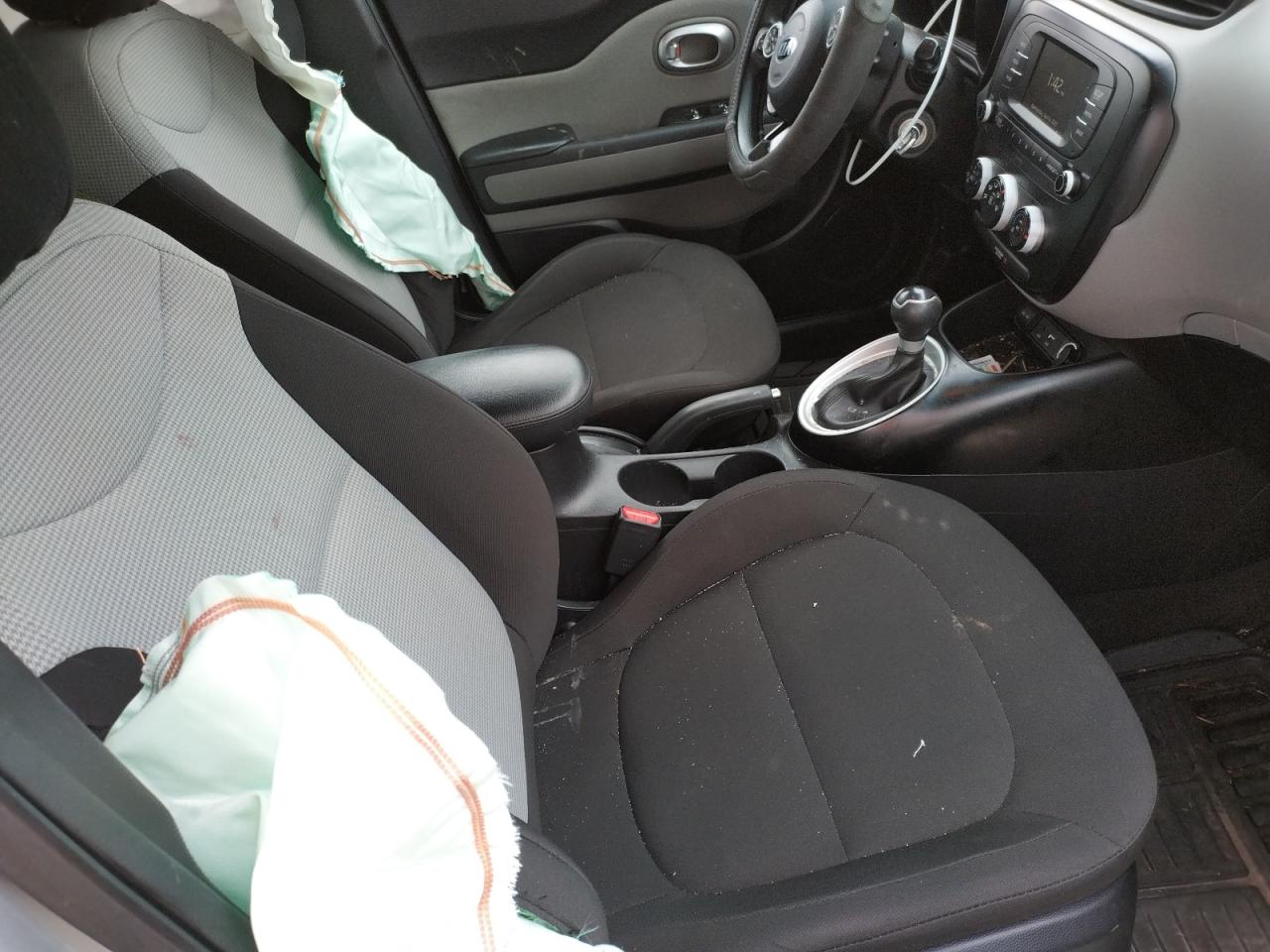 Photo 5 from auction – 2018 KIA SOUL with VIN KNDJN2A26J7575648
