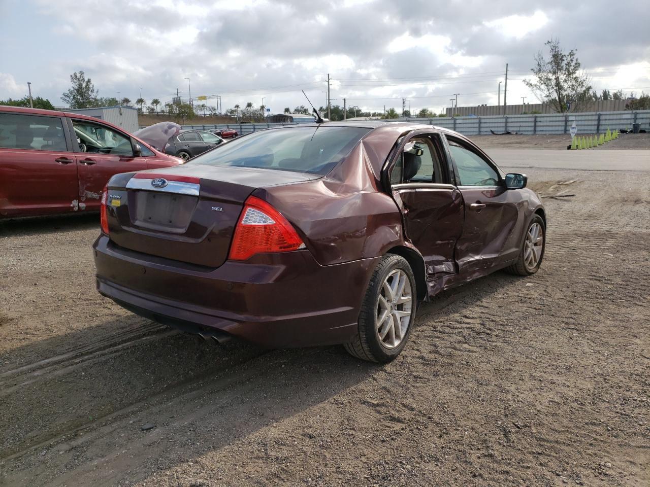 Photo 4 from auction – 2012 FORD FUSION SEL with VIN 3FAHP0JA7CR136870