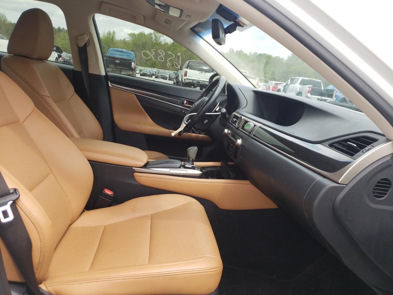 Zdjęcie 5 z aukcji – 2016 LEXUS GS 200T BA z VIN JTHBA1BL8GA002178