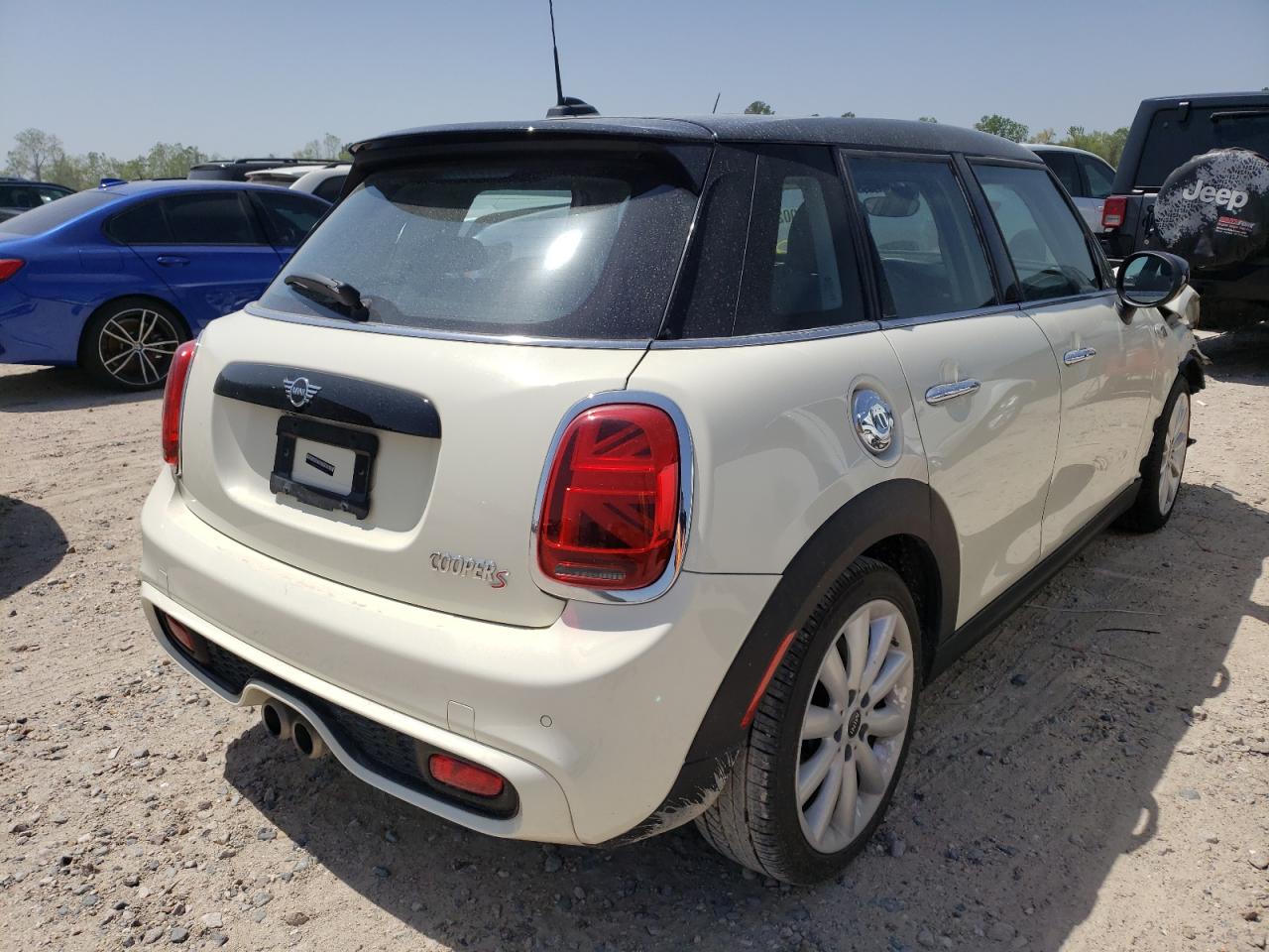 Photo 4 from auction – 2020 MINI COOPER S with VIN WMWXU9C00L2L77937