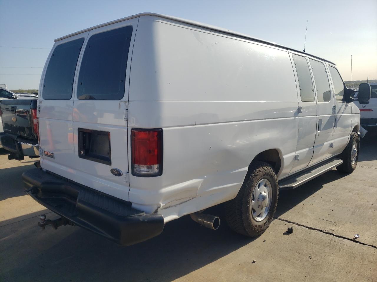 Photo 4 from auction – 2008 FORD ECONOLINE with VIN 1FTSS34P18DA49305