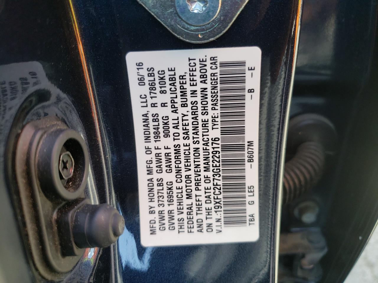 Photo 10 from auction – 2016 HONDA CIVIC EX with VIN 19XFC2F73GE229176