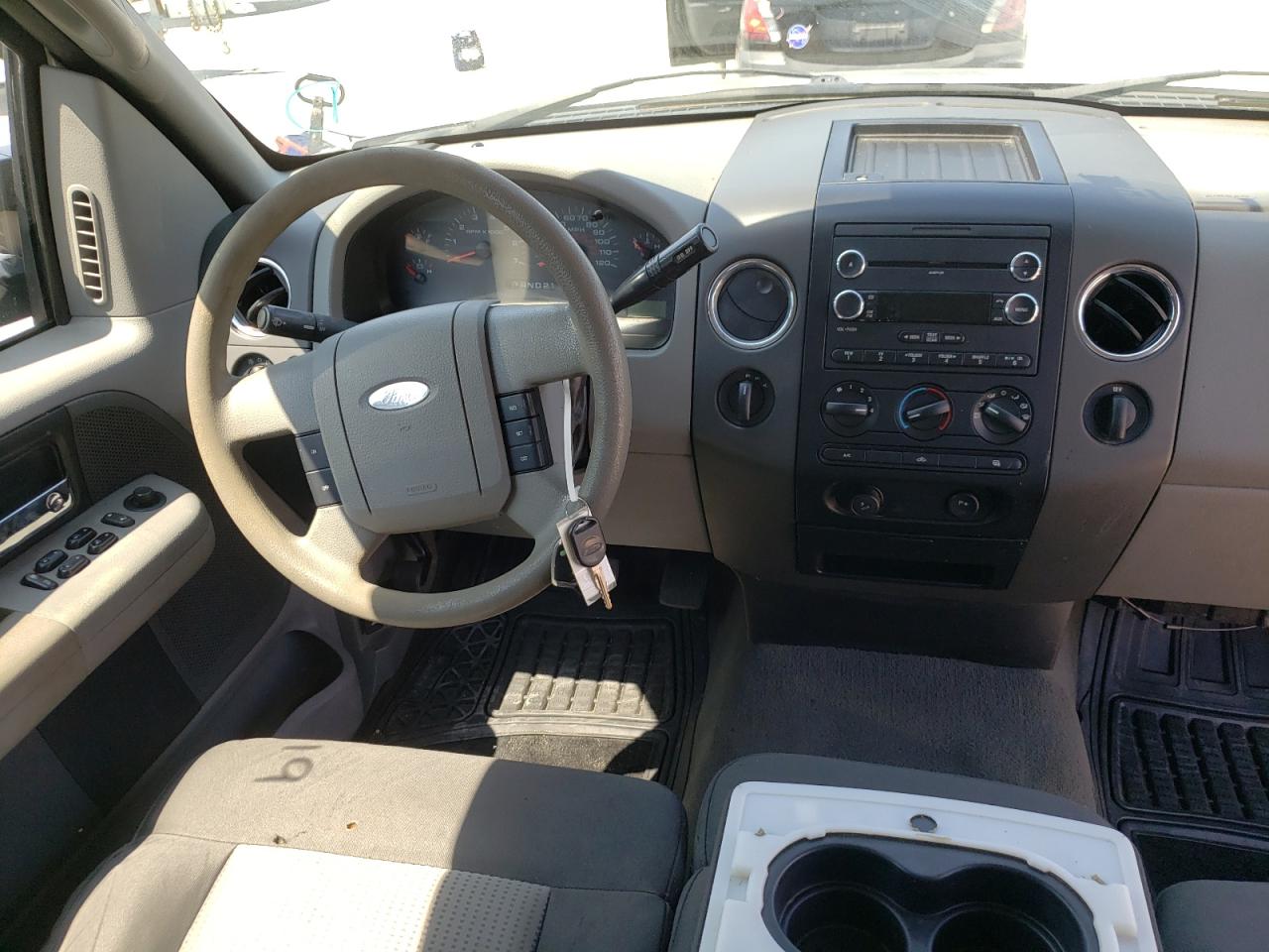 Photo 9 from auction – 2008 FORD F150 with VIN 1FTVX145X8KB82142