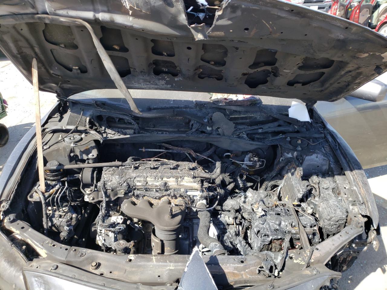 Photo 7 from auction – 2007 TOYOTA CAMRY CE with VIN 4T1BE46K47U611562