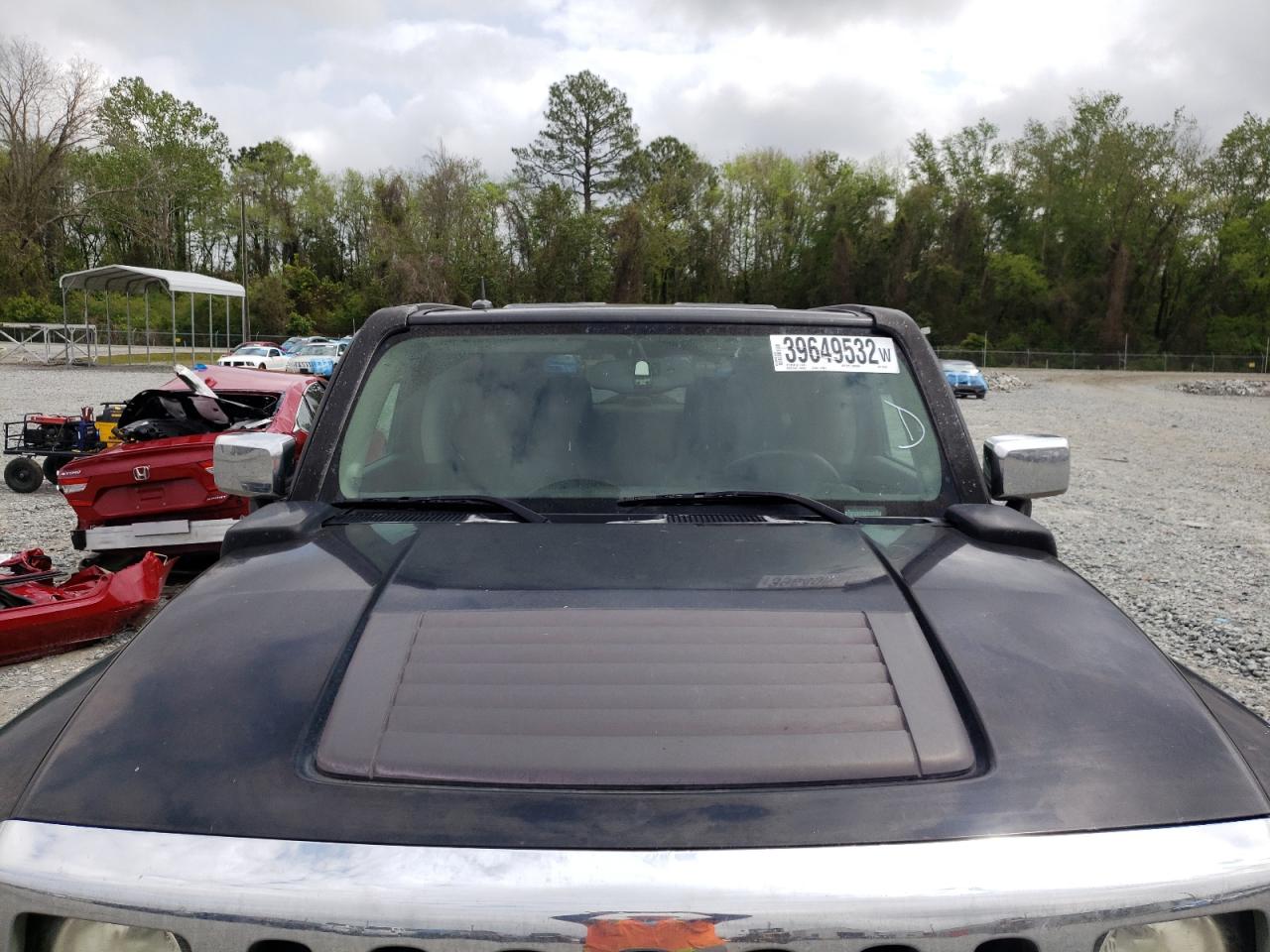 Photo 7 from auction – 2007 HUMMER H3 with VIN 5GTDN13E678195462