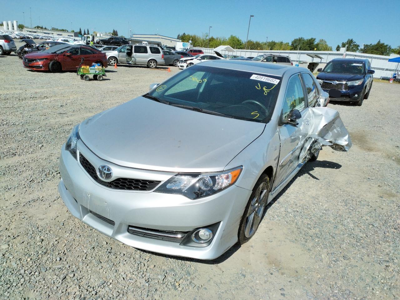 Photo 2 from auction – 2014 TOYOTA CAMRY L with VIN 4T1BF1FKXEU750930