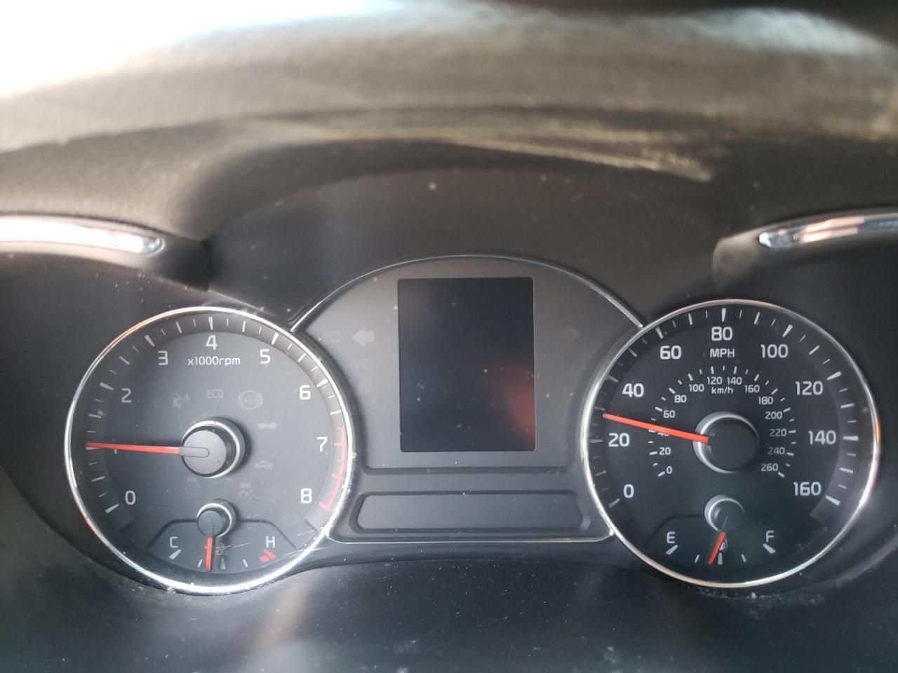Photo 8 from auction – 2016 KIA FORTE LX with VIN KNAFX4A65G5516719