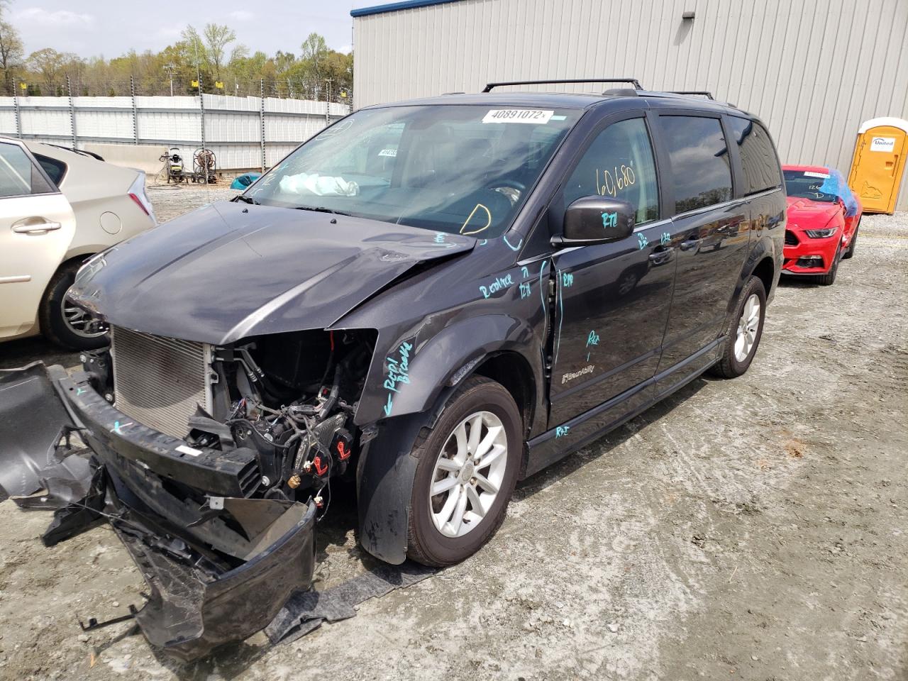 Photo 2 from auction – 2019 DODGE GRAND CARA with VIN 2C4RDGCG1KR676978