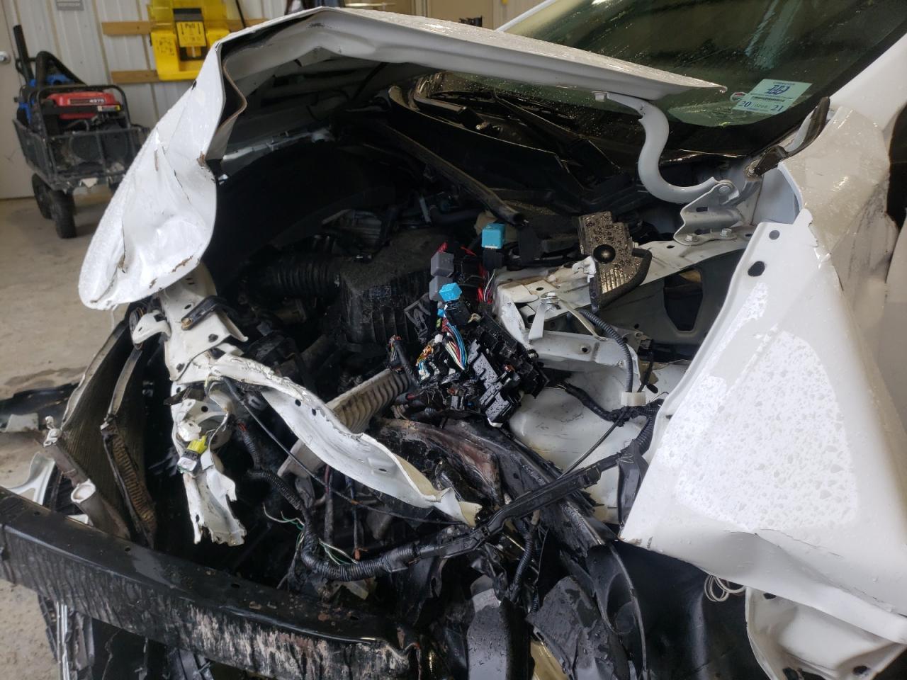 Photo 7 from auction – 2015 TOYOTA COROLLA L with VIN 2T1BURHE4FC421932